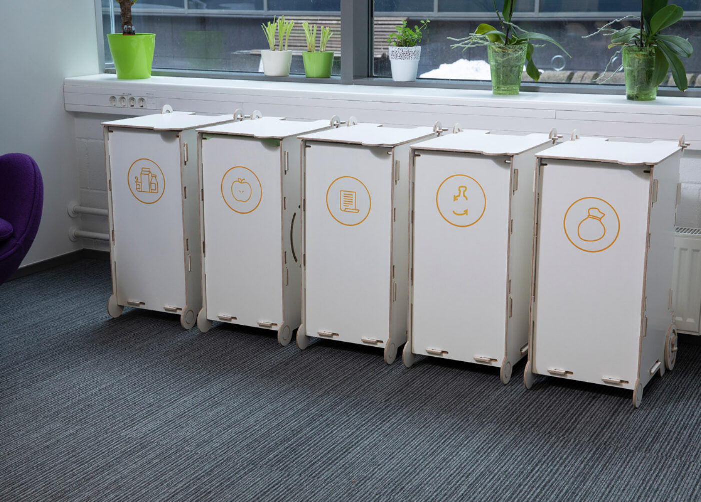 Waste sorting solutions for the office include waste sorting bins that support efficient trash removal and organized waste handling